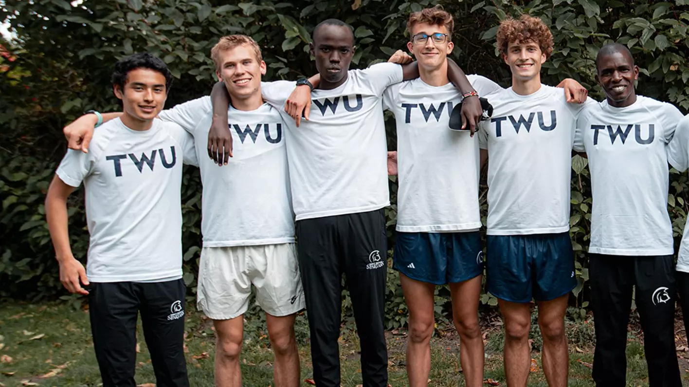 Trinity Western University Spartans Men's Cross Country team