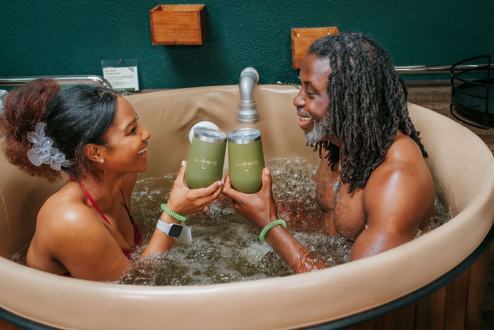 Couple taking a beer bath at Oakwell Beer Spa