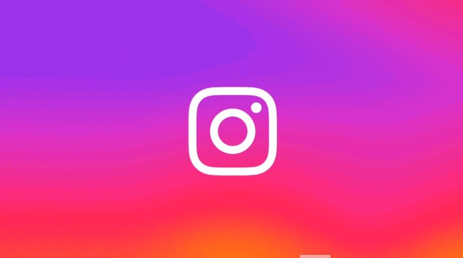 This contain an image of instagram-new-gradient-logo-animation