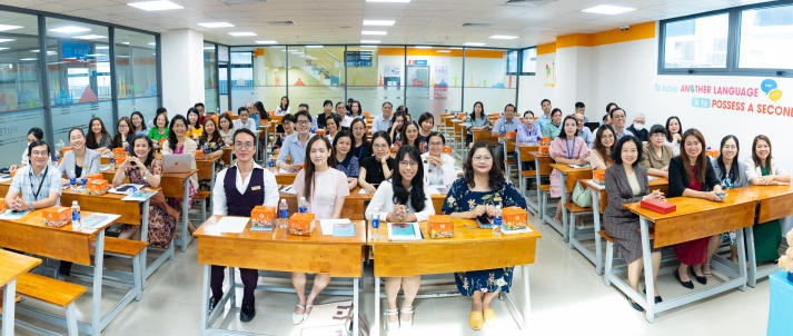 Cambridge University Press Vietnam Expert Shares Strategies for Designing Differentiated Teaching and Learning Activities with Faculty of English