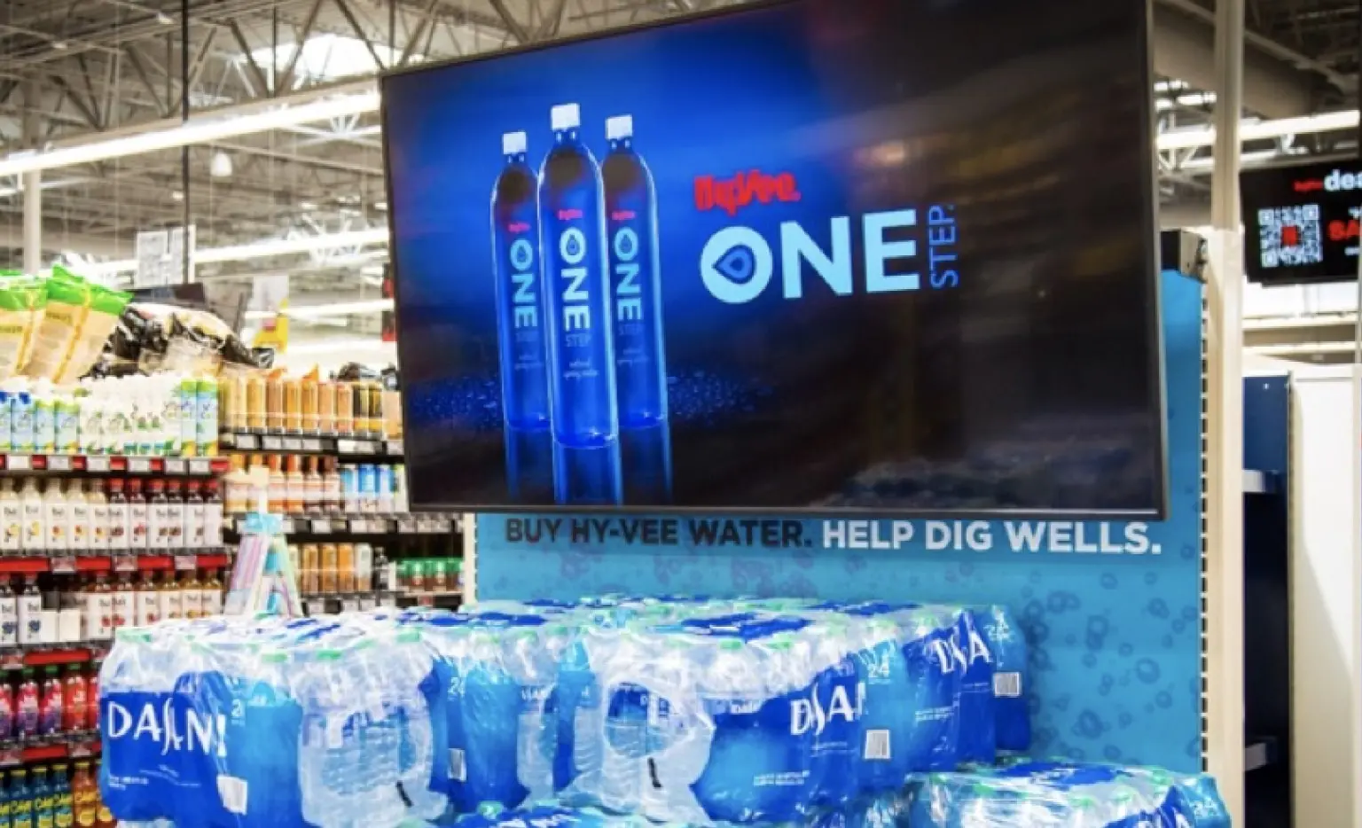 Hy-Vee in-store digital ad example