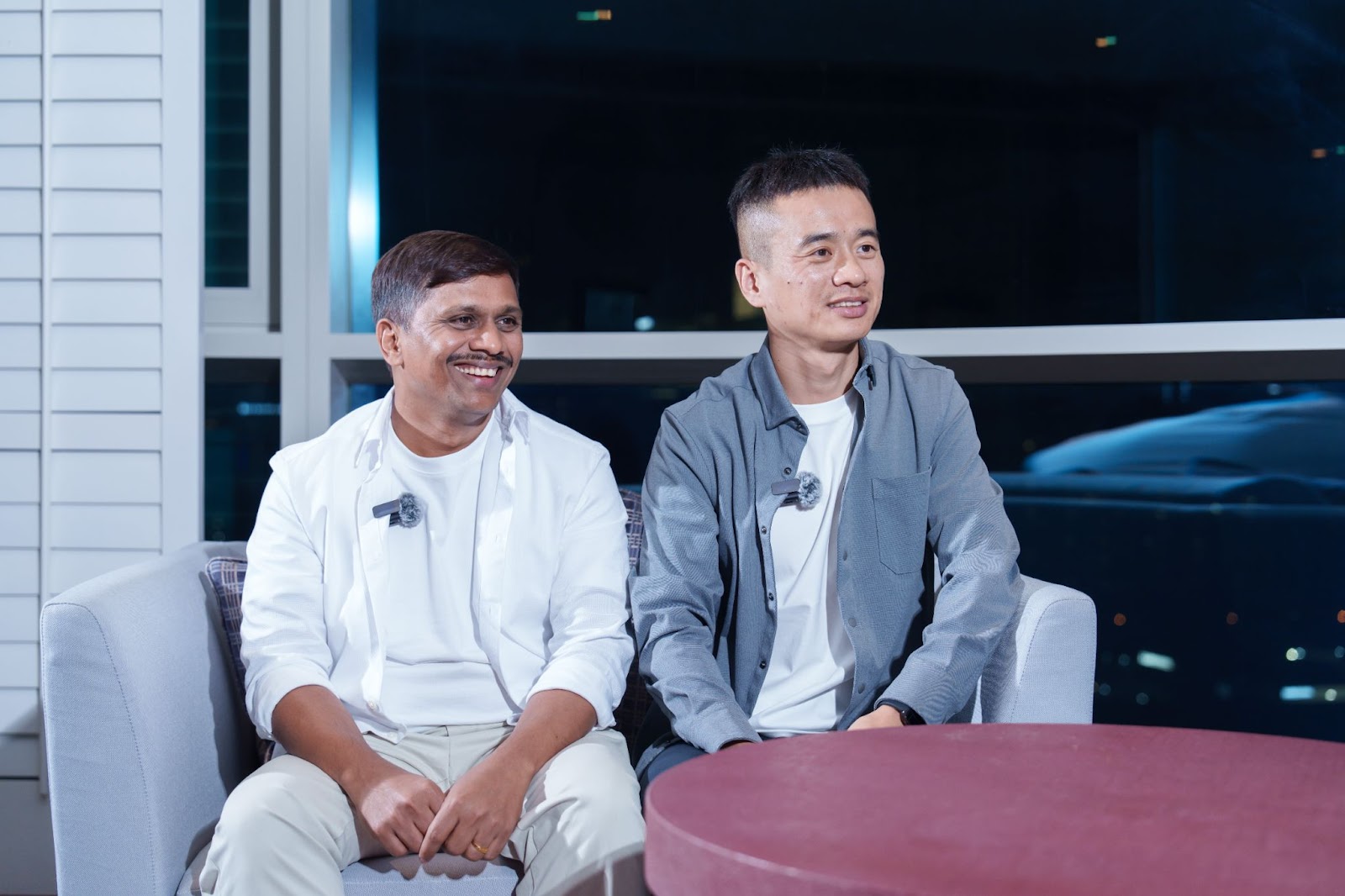 Robin Liu, CEO at OnePlus India (right) and Ramagopala Reddy P, Vice President at OnePlus India (left) discuss Project Starlight