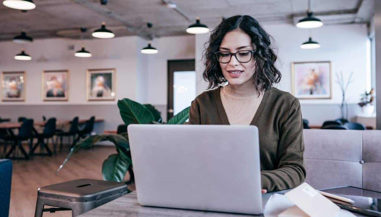 Best Remote Jobs For College Students