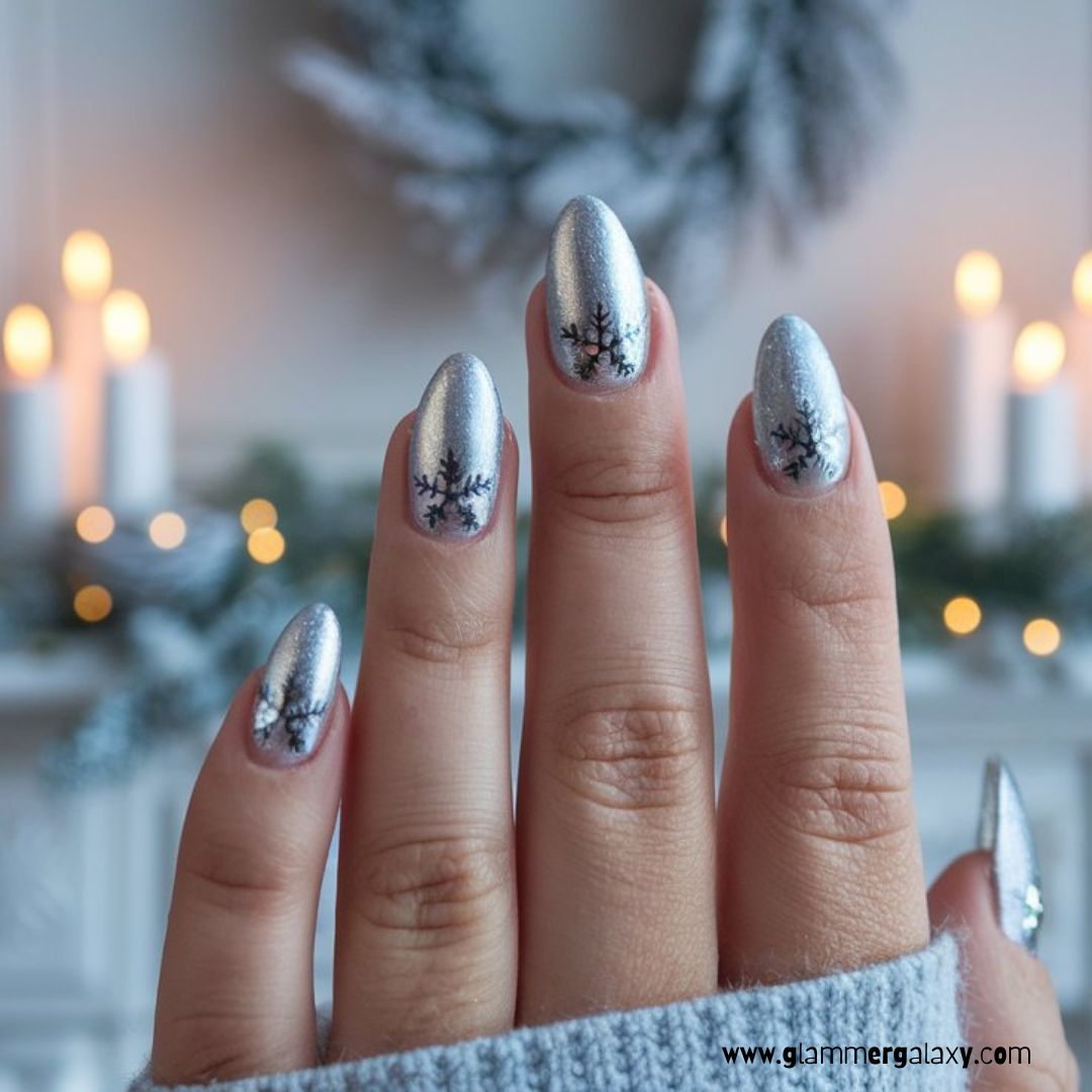 Christmas holiday Nails having Frosty Silver Nail Art
