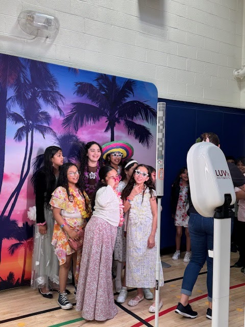 KT Murphy Fifth Grade Dance photobooth