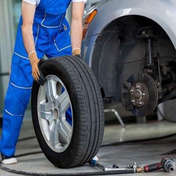 Trục bánh xe bị rơ