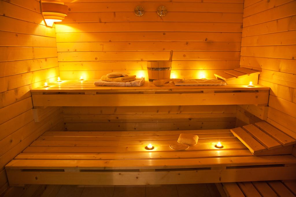 The Ultimate Guide to Custom-Made Saunas