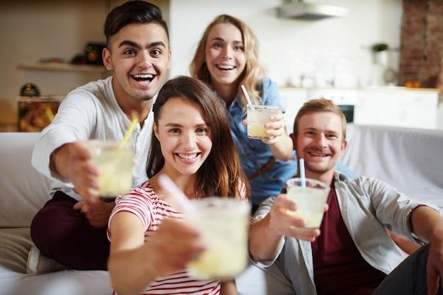 Cheers to Love: Celebrating Relationships with Friends