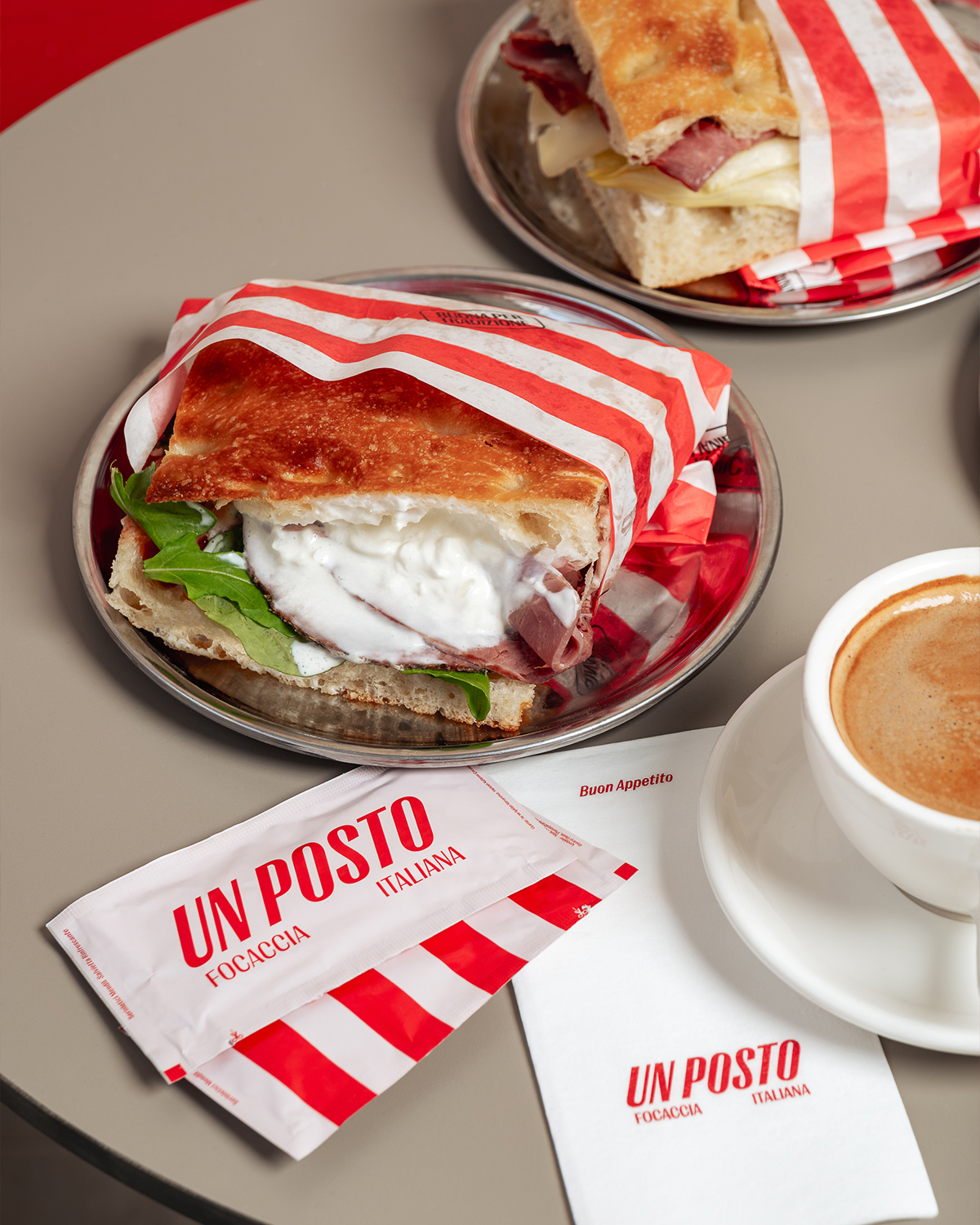 Image from the Focaccia Elevated: Un Posto's Branding and Visual Identity Story article on Abduzeedo