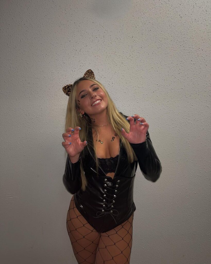 Hot Yet Simple Tiger Costume