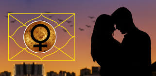 How Venus in Your Chart Influences Romantic Relationships
