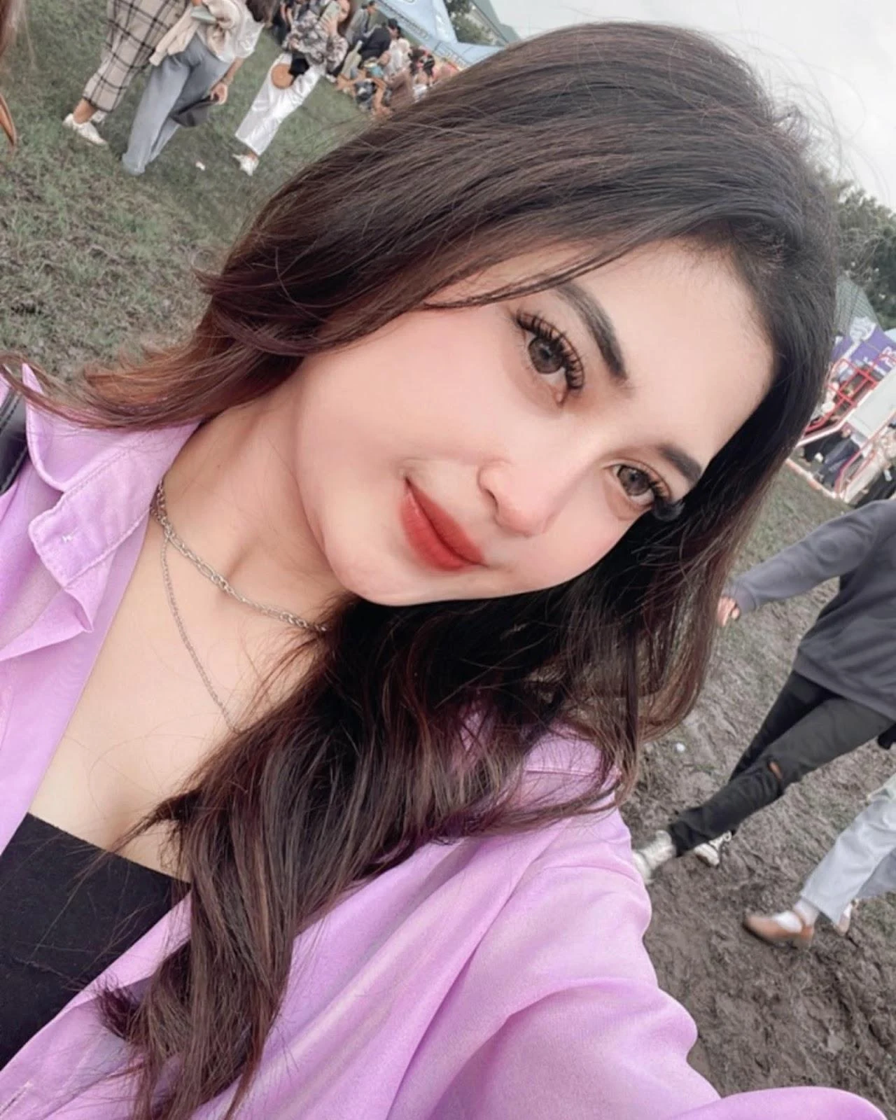 Cewek Panas yang Membuatmu Kehilangan Diri, cewek panas, kehilangan diri, gadis seksi