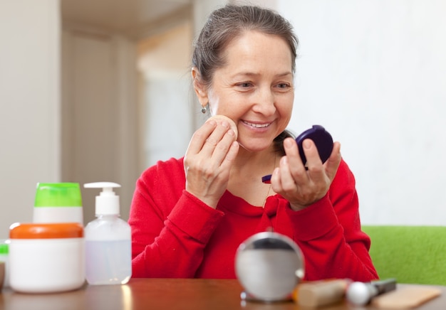 Cosme Woman Secrets for Ageless Beauty