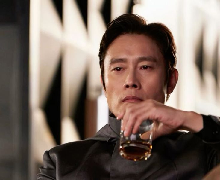 Lee Byung-hun as Hwang In-ho/Front Man in ‘Squid Game’ season 2 (Netflix)