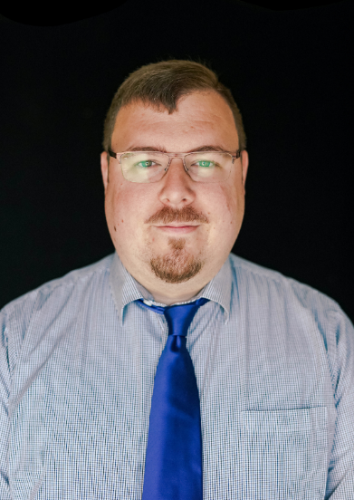 C:\Users\Dell\Downloads\Becker_Eric_Canterbury_School_Photo.png
