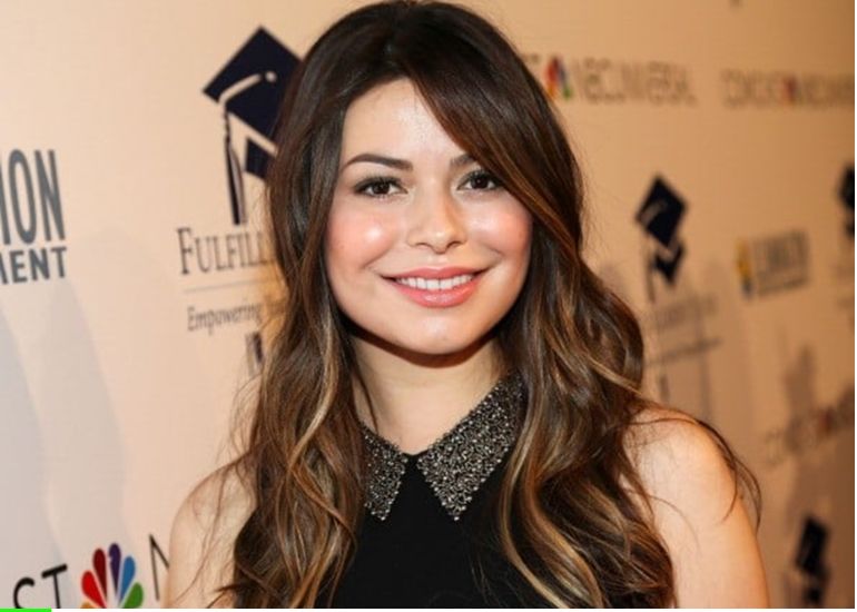 miranda cosgrove net worth