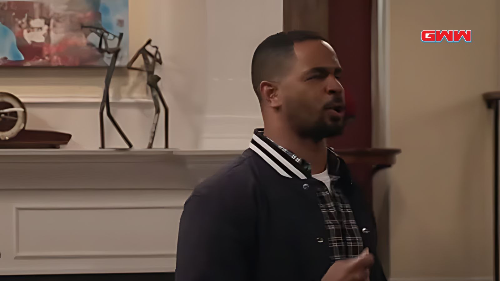 Damon Wayans Jr. reacting in a scene from Poppa's House by CBS