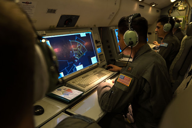 20240718raaf8165233_0007 - Mission Aircrew from the United States Air Force, embed into No. 2 Squadron, monitor the airspace aboard the E-7A Wedgetail during Exercise Pitch Black 24.