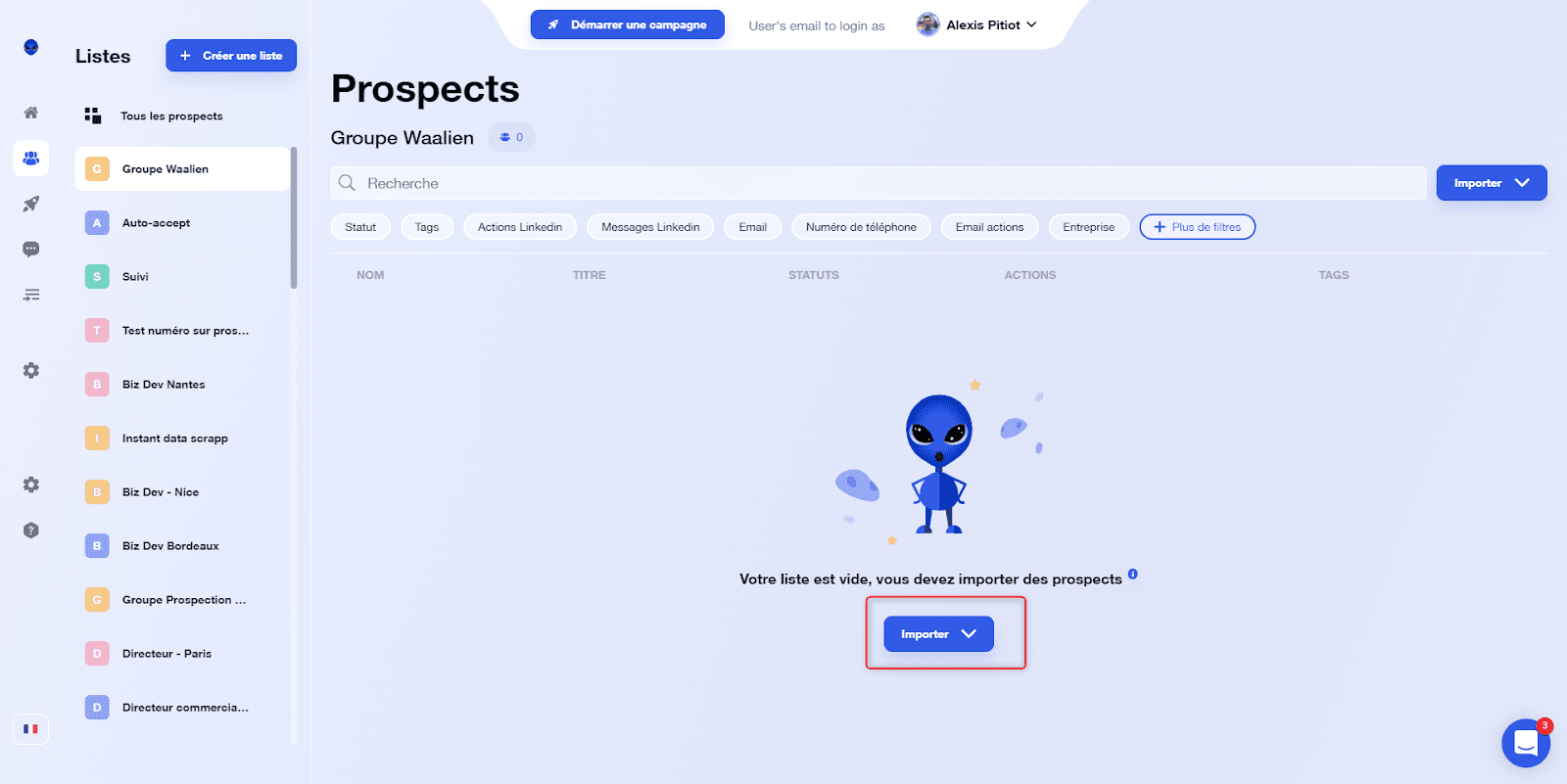 La herramienta de Waalaxy para importar contactos de Facebook a Linkedin