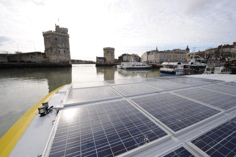 A solar panel on a boat

Description automatically generated