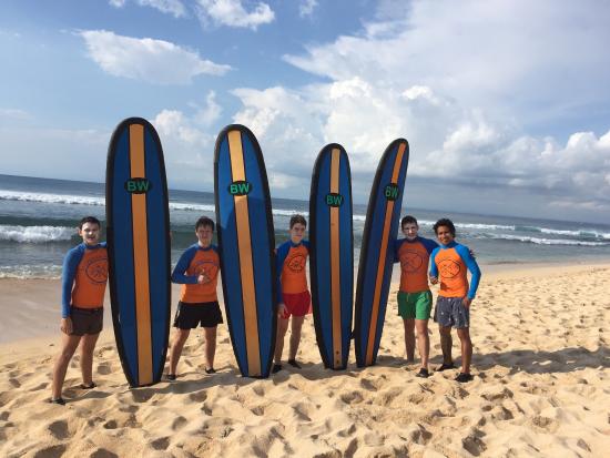 Panduan dan Tips bagi Pengunjung Pantai Balangan