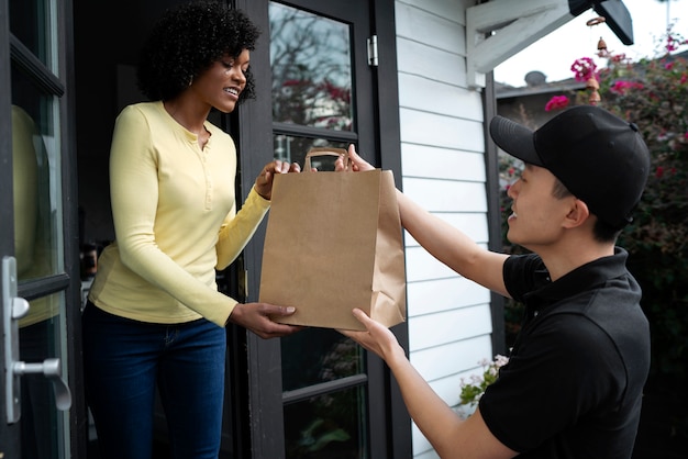 How Food Delivery is Changing the Way We Eat