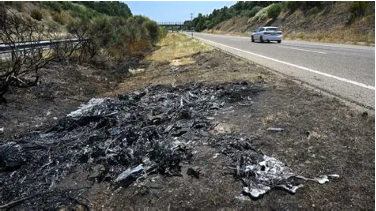 حادث أليم أودى بحياة جوتا وشقيقه بعد انفجار إطار لامبورغيني واشتعالها، تاركًا عالم كرة القدم في حداد عميق. 