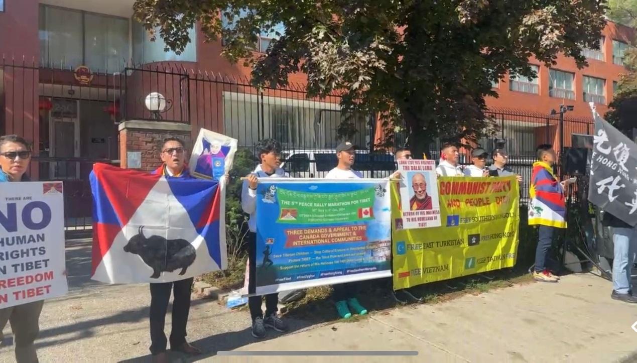 中国民主党加拿大委员会参与主办国殇日大型抗议活动/刘畅