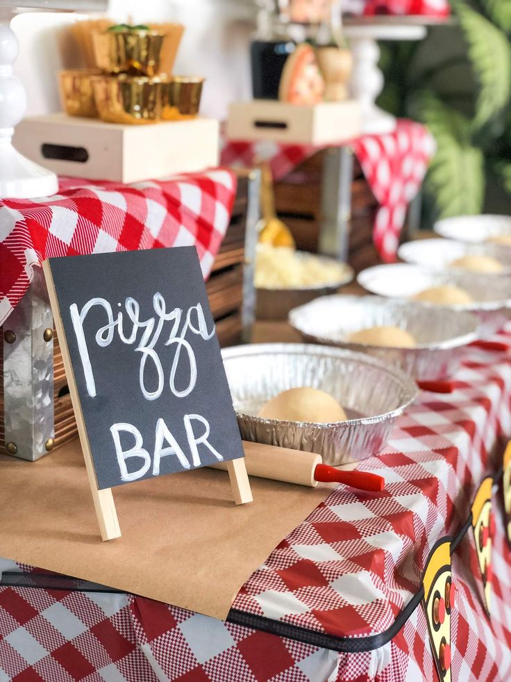 Creative Ideas for Budget-Friendly New Year Parties 