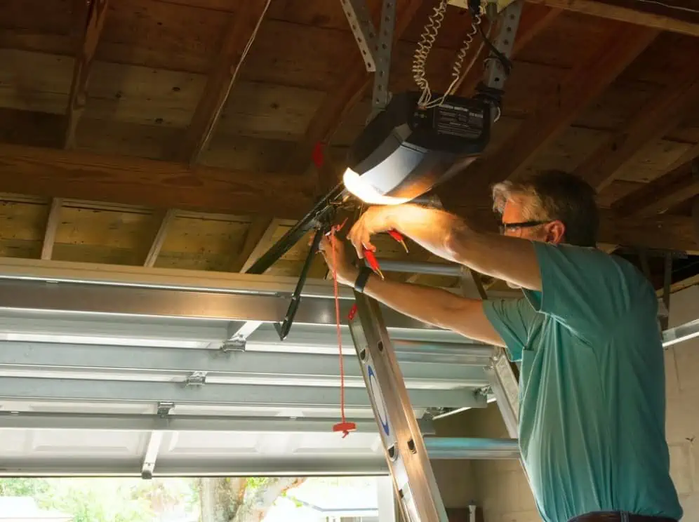 liftmaster garage door light blinking continuously