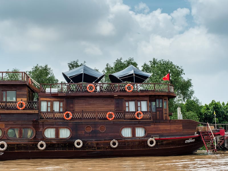 1-Mekong-Eyes 5-Day Southern Vietnam Tour with Mekong River Overnight Cruise