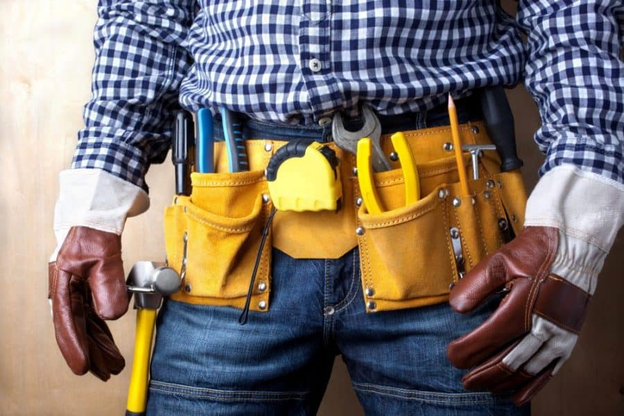 Top Benefits of Outsourcing Commercial Handyman Services for Your Office