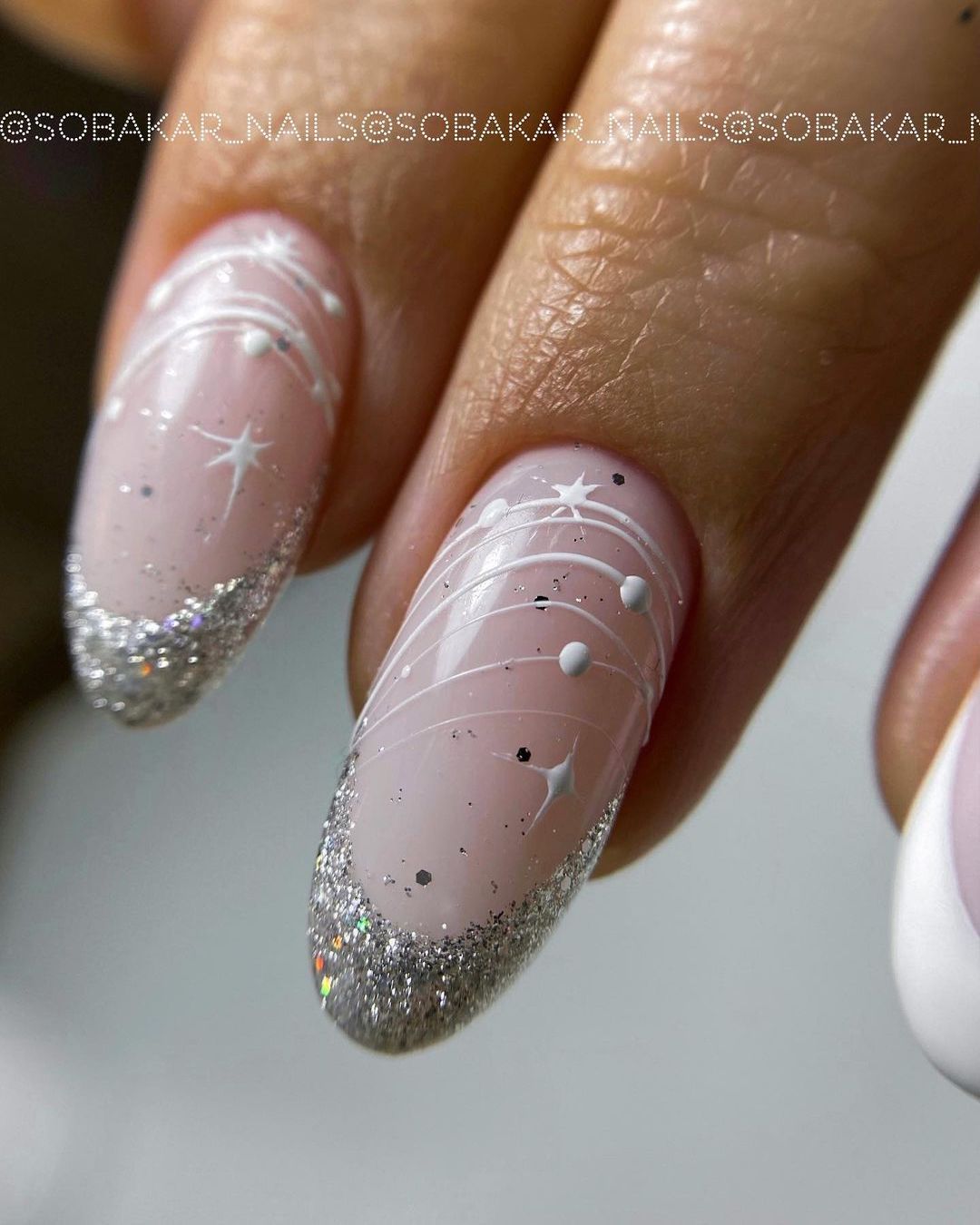 winter wedding nails glitter