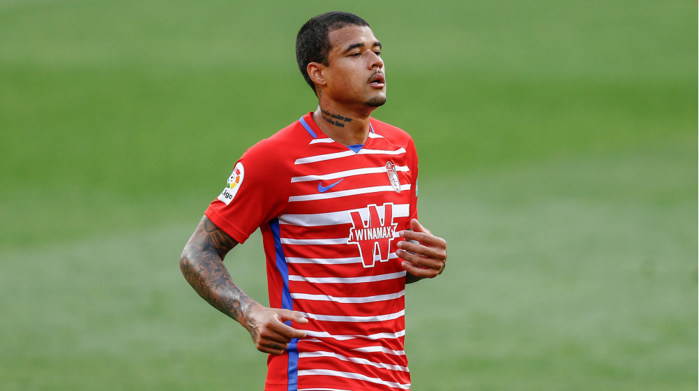 Kenedy: Hành Trình Của Một Ngôi Sao Brazil