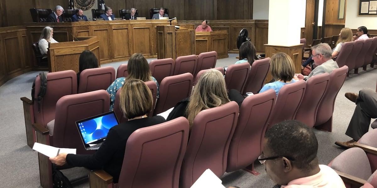 County commissioners pass tax rate, use of Tarrant County Medical Examiner