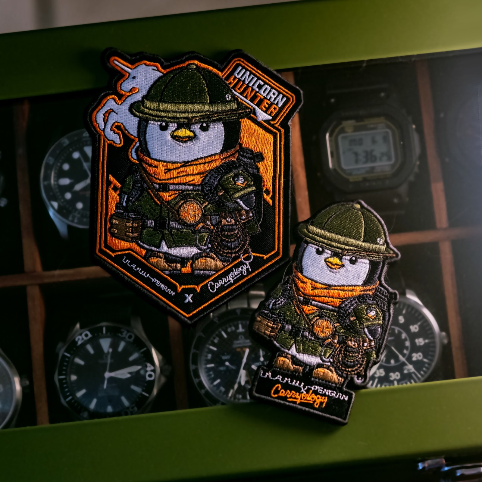 |M.A.M.U|-Penguin x Carryology Unicorn Hunter V4 Patch Set