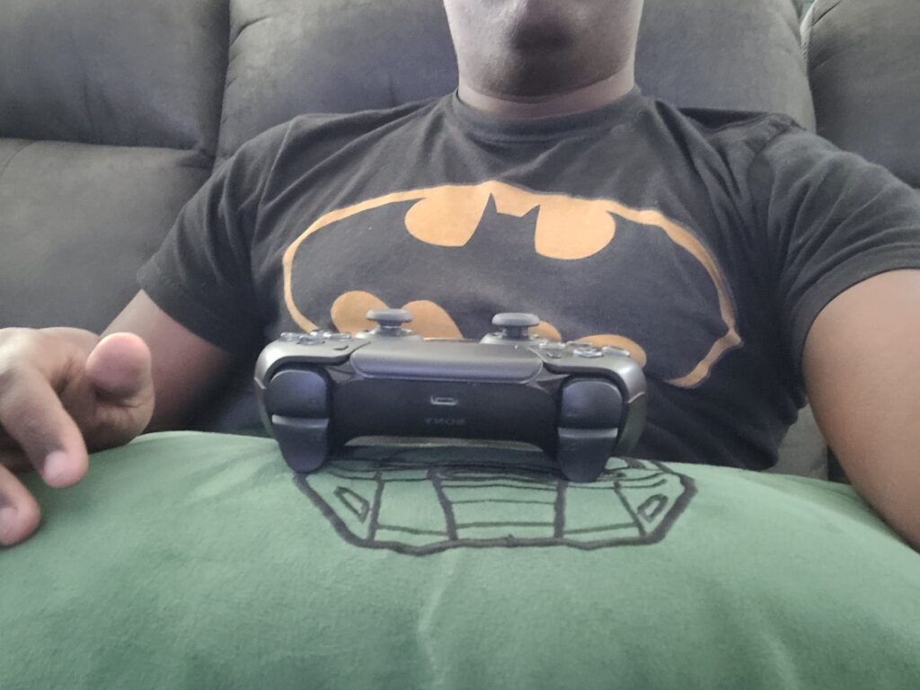 Valari Gaming Pillow Review - Image 2
