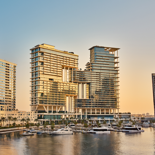 Travel to Dubai - 58 Luxury Hotels near Burj Khalifa, Downtown Dubai - Photo: