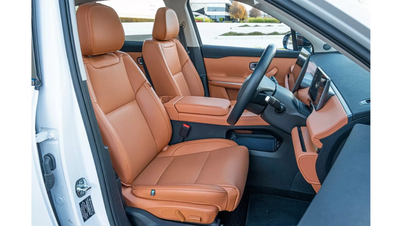 Leapmotor’s electric SUV combines strong performance, impressive driving range, and advanced technology, offering competitive pricing in the growing EV market. 