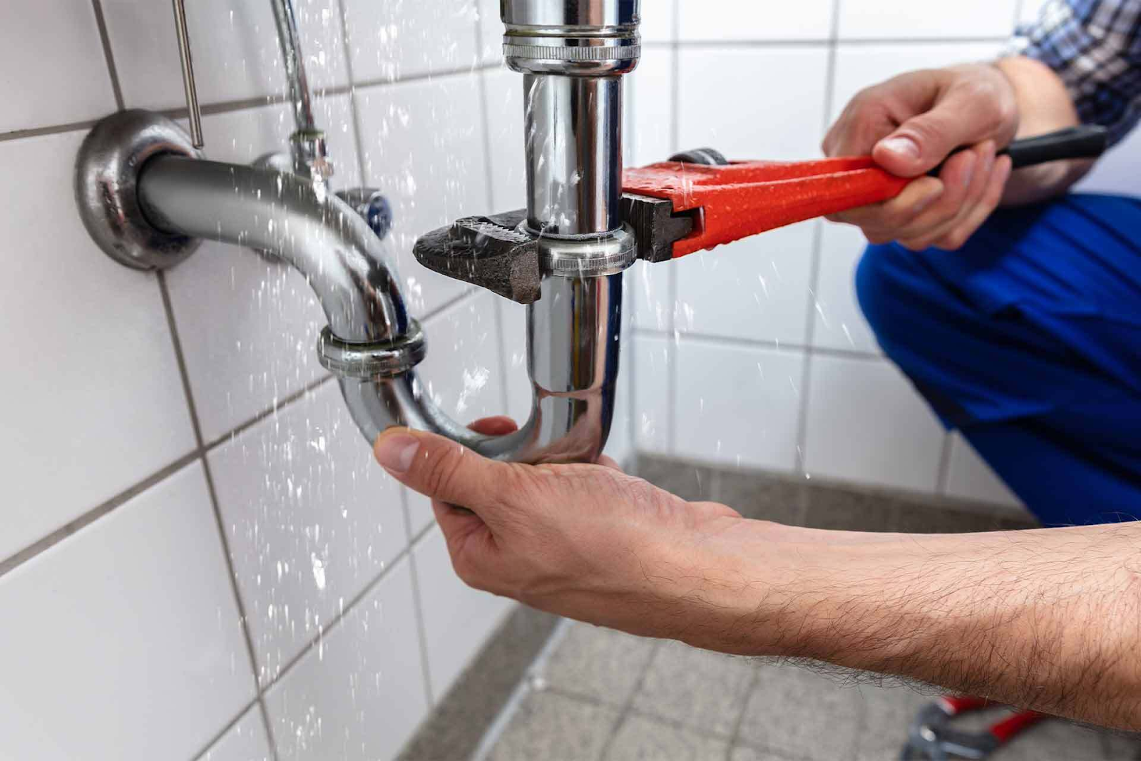 Advantages of Hiring Professionals for Leak Detection