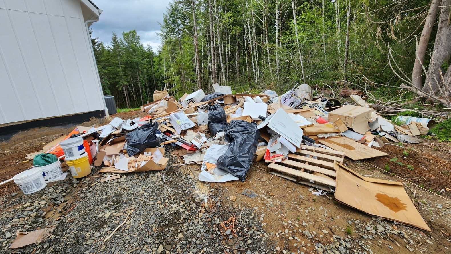 Efficient Junk Removal Yelm for Businesses and More