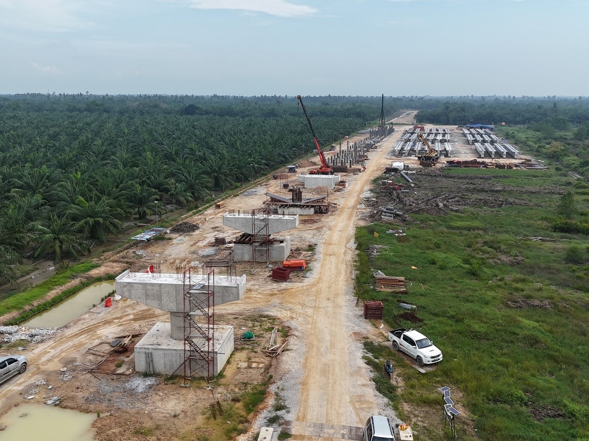 Jambatan Sungai Air Tawar