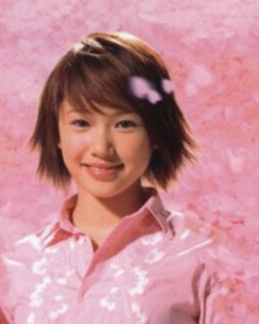 A picture of Goto Maki on a pink dress 