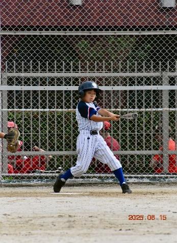 バットを振る野球少年

AI 生成コンテンツは誤りを含む可能性があります。