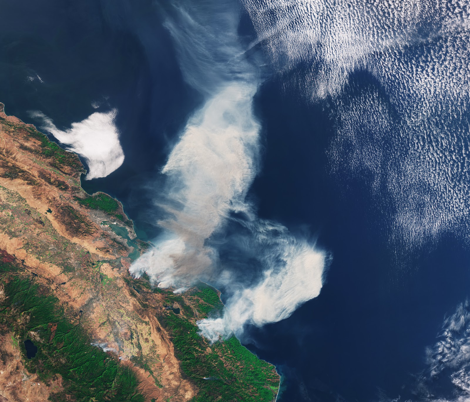 File:California fires ESA385120.jpg - Wikimedia Commons