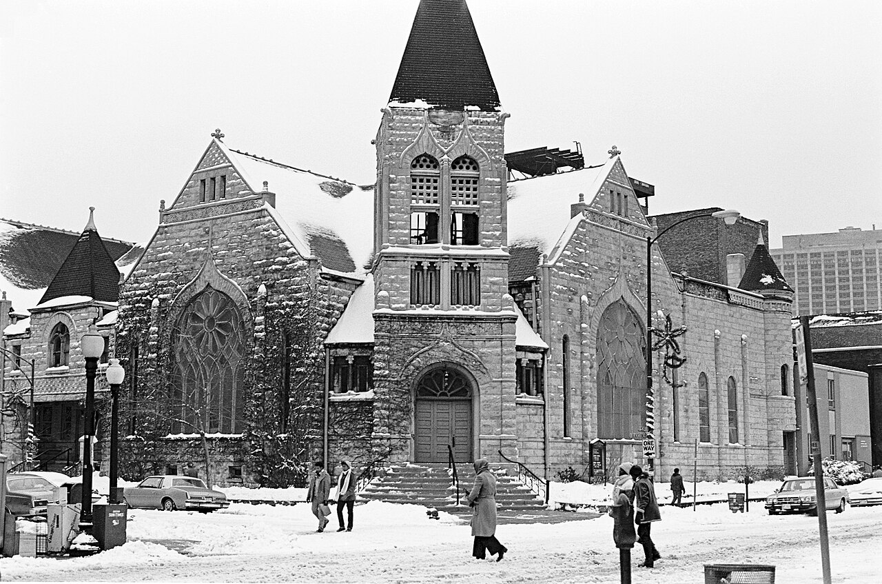  United Church of Hyde Park, 1448 E 53rd St, in 1978 | Wikimedia Commons