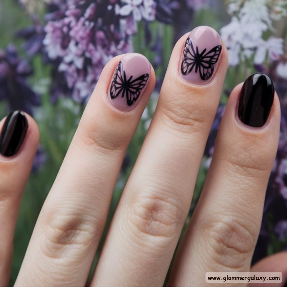 Dark Fall Nails having Dark Butterfly Motifs
