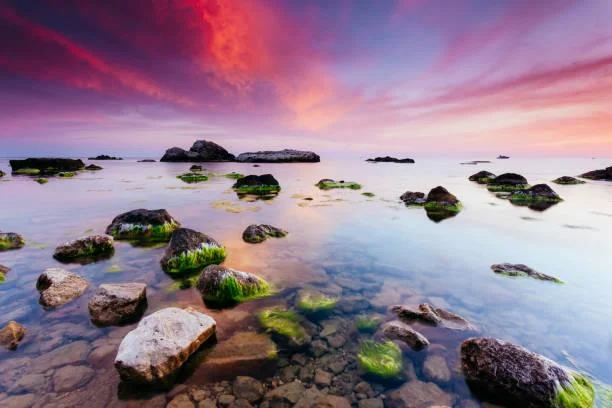 20 Landscapes with Perfect Light & Shadow Balance, balanced light, scenic contrast, nature, landscape, artistic nature, dynamic tones
