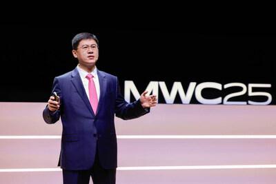 Li Peng, Huawei's Corporate Senior Vice President and President of ICT Sales & Service, speaking at MWC Barcelona 2025