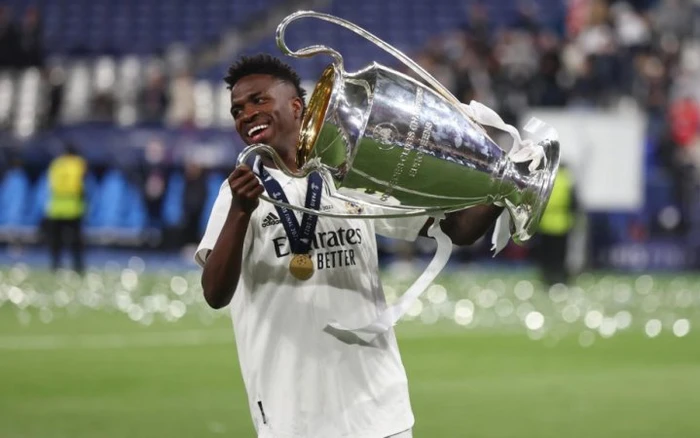 Vinícius Júnior: Cậu Bé Vàng Flamengo Chinh Phục Làng Túc Cầu Châu Âu